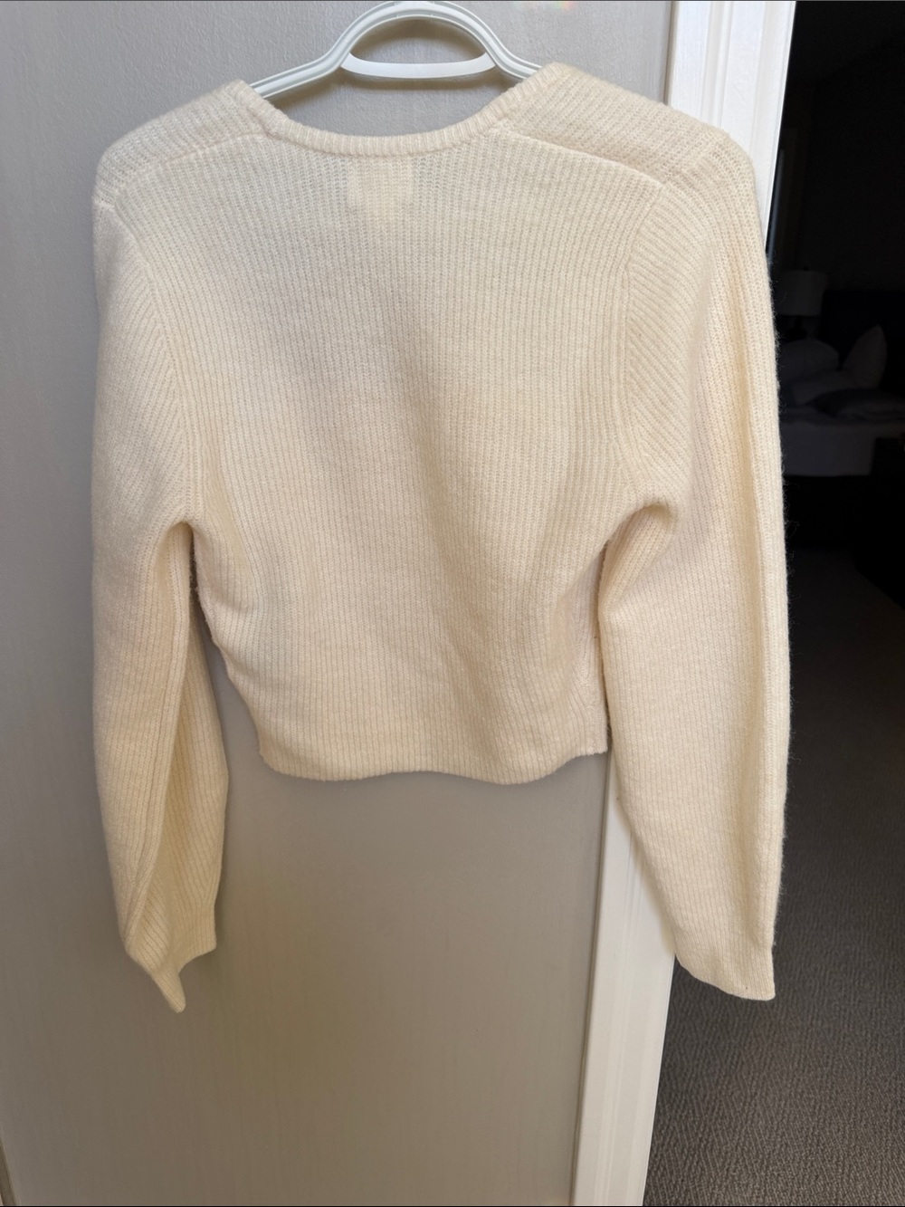 H&M Cream Square-Neck Ribbed Knit Sweater - Picture 2 of 3